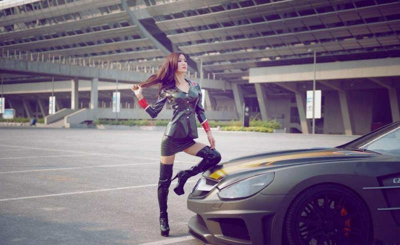 酷劲十足 性感<em>冷艳车模</em>写真-汽车频道-和讯网