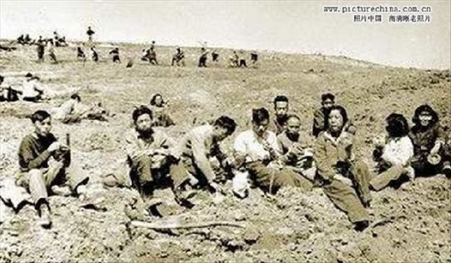 建国初为解决<em>男女比例问题</em> 八千湘女为国献身