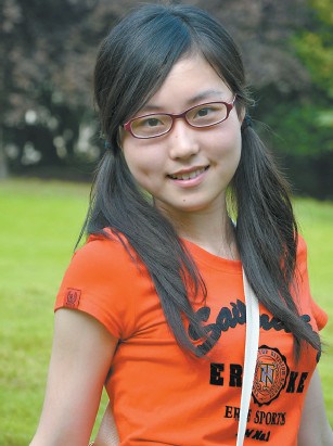 安徽高考理科状元 芜湖一中丁雅琦704分(组图