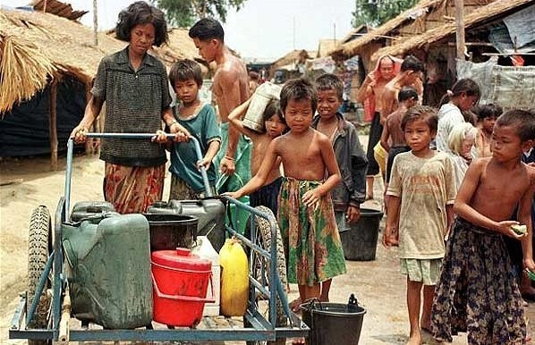 1997东南亚经济危机_1997年东南亚金融危机泰国股市暴跌-谁将是美联储 FED 的猎物(3)