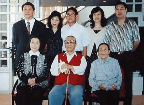 图片揭秘<em>习</em>近平同父异母的哥哥<em>习</em>正宁(组图)-读