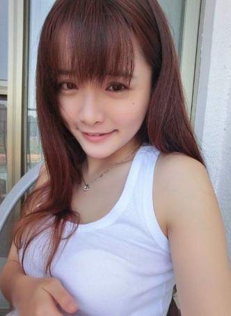 组图:湖南农大<em>校花</em>孔一红<em>私房照</em>酥胸尽显尺度