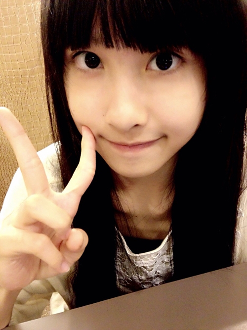 台湾萝莉双胞胎姐妹花走红清纯可爱人人点赞(组