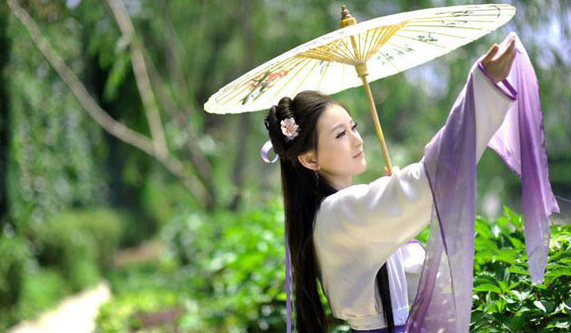 组图:<em>韩国公认</em>10大零整容<em>美女</em>PK校园汉服女神