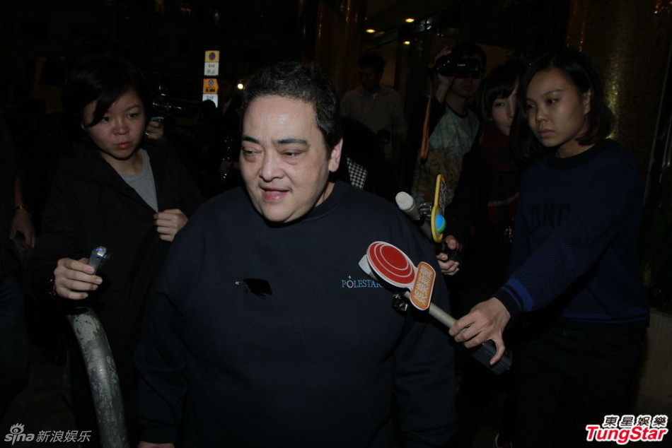 赌王各房女儿赴长女何超英灵堂祭奠追忆-科技频道-和讯网