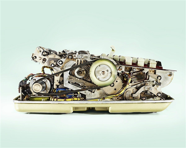 令人惊叹!看老式机械计算器的复杂构造 -科技频道-和讯网